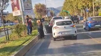 Muğla Menteşe'de 3 aracın karıştığı zincirleme kazada maddi hasar oluştu