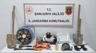 Şanlıurfa Eyyübiye'de define için 25 metre çukur kazan 2 şüpheli gözaltına alındı