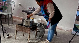 Sultandağı'nda kadınlara süt ürünleri eğitimi verildi, beyaz peynir üretimi yapıldı