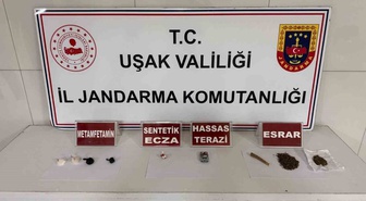 Uşak'ta uyuşturucu operasyonunda gözaltına alınan 6 şüpheliden 4'ü tutuklandı