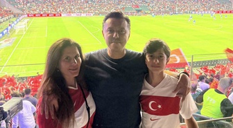AK Partili Hatipoğlu, Fransa'ya 1-0 yenilen milli maçı tribünden izledi