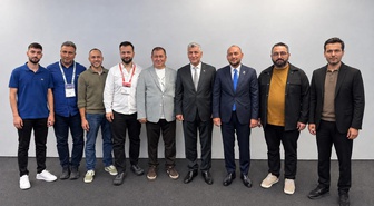 ANKARALI REKLAMCILAR 150 KİŞİLİK HEYETLE SIGN İSTANBUL'DA