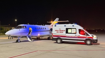 Aort hiperplazili 50 günlük bebek Batman'dan ambulans uçakla Konya'ya sevk edildi.
