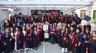 Atatürk Üniv. Açık ve Uzaktan Öğretim Fakültesinden yaklaşık 200 mezun Bakü'de kep attı