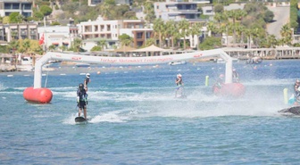 Bodrum'da Su Jeti ve MotoSurf Türkiye Şampiyonası'nda 83 sporcu mücadele etti