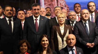 Cumhurbaşkanı Yardımcısı Yılmaz: 'Ülkemizi kesinlikle bir maceraya atmayarak sağlam bir şekilde yolumuza devam ediyoruz'