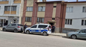 Eskişehir Tepebaşı'nda 52 yaşındaki yeni emekli merdiven altında ölü bulundu