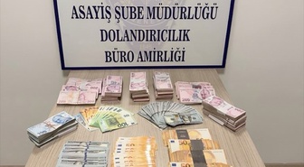Konya'da kendilerini polis ve savcı olarak tanıtan 2 şüpheli tutuklandı