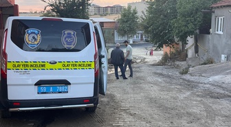 Tekirdağ Hayrabolu'da yalnız yaşayan 54 yaşındaki kişi evinde ölü bulundu