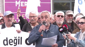 Tüm Emekliler Sendikası AYM önünde yaşamına son veren emekli polis için istifa istedi