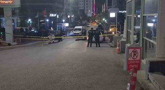 Ankara Çankaya'da silahlı alacak-verecek kavgasında 1 kişi öldü, 1 kişi yaralandı.