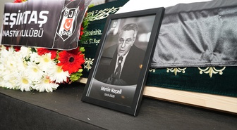 Beşiktaş'ın eski yöneticisi Metin Keçeli'nin cenaze törenine Beşiktaş camiası katıldı