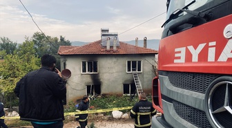 Bilecik Gölpazarı'nda ev yangınında baba ve kızı yaşamını yitirdi
