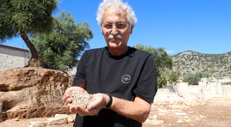 Demre'deki Myra-Andriake'de mor boya üretim atölyeleri ortaya çıkarıldı