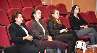 Eskişehir'de üniversitelilere kadına yönelik şiddetle mücadele eğitimi verildi