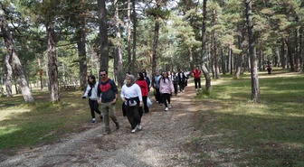 Kastamonu’da üniversite öğrencileri doğayla buluştu, şehrin doğal güzelliklerini tanıdı