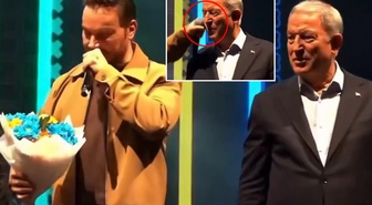 Konserde beklenmedik kaza! Hulusi Akar neye uğradığını şaşırdı