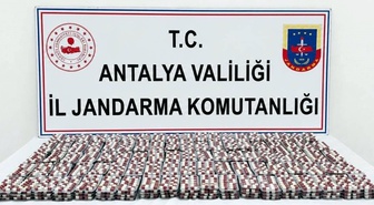 Antalya Manavgat'ta valizde 6 bin 540 sentetik hap ele geçirildi, şüpheli tutuklandı