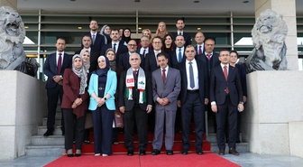AYM Başkanı Özkaya, Filistinli yargı heyetini kabul edip Gazze'deki ihlalleri kınadı
