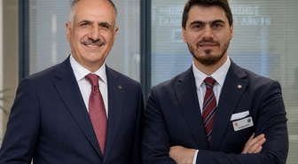 Damadı teslim oldu, Bakan Yardımcısı Osman Çelik sessizliğini koruyor