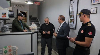 Edirne'de itfaiye, Saraçlar Caddesi esnafına yangın güvenliğini anlattı