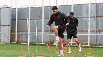 Ekenler Beton Sivasspor, Pendikspor maçı öncesi idmanı çift kale maçla tamamladı