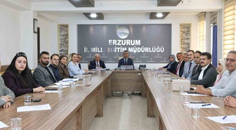 Erzurum'da rehberlik komisyonu akran zorbalığına karşı okul güvenliğini değerlendirdi