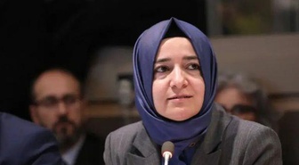 Fatma Betül Sayan Kaya kimdir, eşi kim? AK Parti Genel Başkan Yardımcısı Fatma Betül Sayan Kaya kaç yaşında, nereli?
