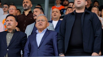 MHP'li Baki Ersoy, Erciyes 38'in 4 maçta 10 puanını iyi başlangıç olarak gördü