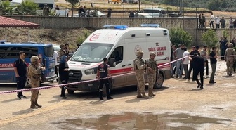 Öğretmenin öldürüldüğü olayda kahreden detayı vali açıkladı! Katiline evladı gibi bakmış
