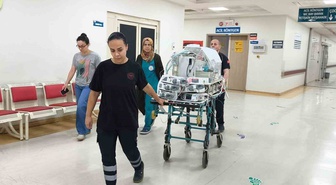 Siirt'te 8 günlük bebeğe kritik kalp teşhisi konuldu, Ankara'ya sevk edildi