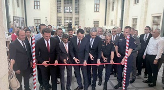 Tarsus'ta hükümlülerin hazırladığı 198 eser Tarsus Müzesi'nde ziyarete açıldı