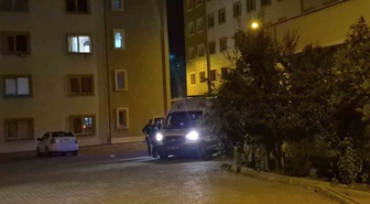 Adıyaman'da iki kız öğrenci gıda zehirlenmesi şüphesiyle hastaneye kaldırıldı