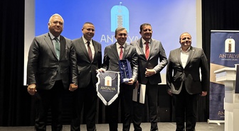 Antalya Valisi Şahin, COP31'in turizmi 2027 sonrası yeni seviyeye taşıyacağını söyledi