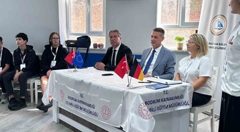 Bodrum'da Erasmus projesiyle Almanya'dan gelen 9 öğrenci akranlarıyla buluştu