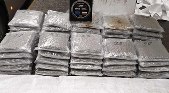 Bulgaristan'da Türk plakalı tırda 57 kilo 40 gram esrar ele geçirildi
