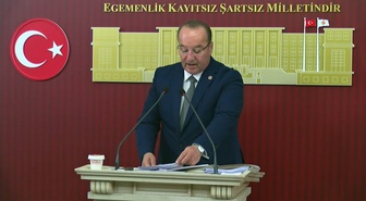 CHP'li Akay, fon skandalı nedeniyle Batuhan Mumcu'yu BTK üyeliğinden istifaya çağırdı