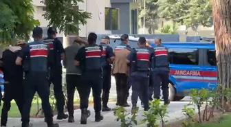 DEAŞ'ın faaliyetlerini deşifre eden operasyonda 5 yabancı uyruklu şüpheli tutuklandı