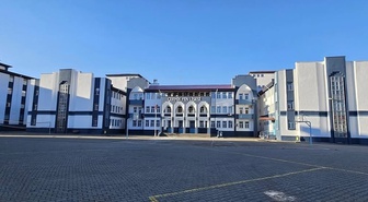 Diyarbakır Çermik'te 11 öğrenci karın ağrısıyla hastaneye kaldırıldı