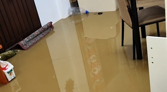Düzce'de sağanakta Esmahanım köyünde evleri su bastı; Akçakoca'da balıkçılar zorlandı