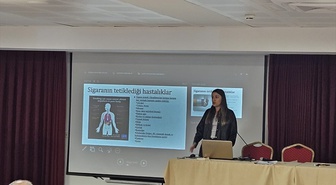 Eskişehir'de müftülük personeline yerinde sigara bırakma polikliniği eğitimi verildi