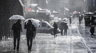 İstanbul'da okullar tatil mi? SON DAKİKA! 30 Eylül Çarşamba İstanbul'da okul var mı, yok mu? İstanbul Valiliği'nden fırtına uyarısı!