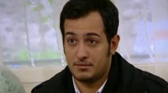 Kavak Yelleri Güven kimdir, Sarp Apak kaç yaşında, Sarp Apak Kavak Yeller'inde oynadı mı, hangi dizilerde oynadı?