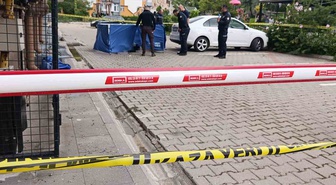 Kayseri'de balkon temizliği faciayla bitti! Merdiven kaydı, 2 çocuk annesi 13. kattan düştü