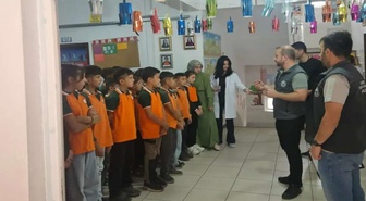 Şırnak Uludere'de öğrencilere kuduz hastalığı ve korunma yöntemleri anlatıldı
