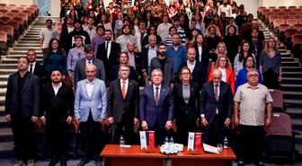 Türk Dil Kurumu Başkanı Mert, DEÜ'de Türk dilinin kültürel mirastaki yerini anlattı