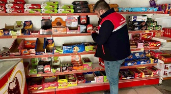 Afyonkarahisar'ın 3 ilçesinde gıda işletmeleri Tarım ve Orman personelince denetlendi