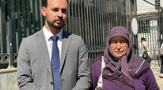 Antalya Kepez'de konut vaadi dolandırıcılığı iddiasıyla mağdurlar suç duyurusu yaptı