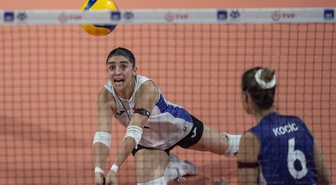 Beşiktaş, Kadınlar AXA Sigorta Kupa Voley'de Afyon Belediye YÜNTAŞ'ı 3-1 yendi