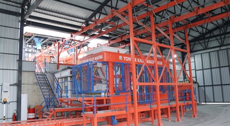 Çankırı Kurşunlu'da 150 milyon TL'lik kilitli parke taşı ve beton santrali açıldı